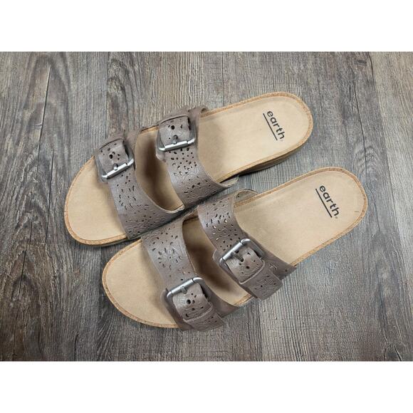 Earth Perforated Leather Slide Sandals Sand Antigua Warm Taupe Shoes Size 8.5 - Picture 2 of 9